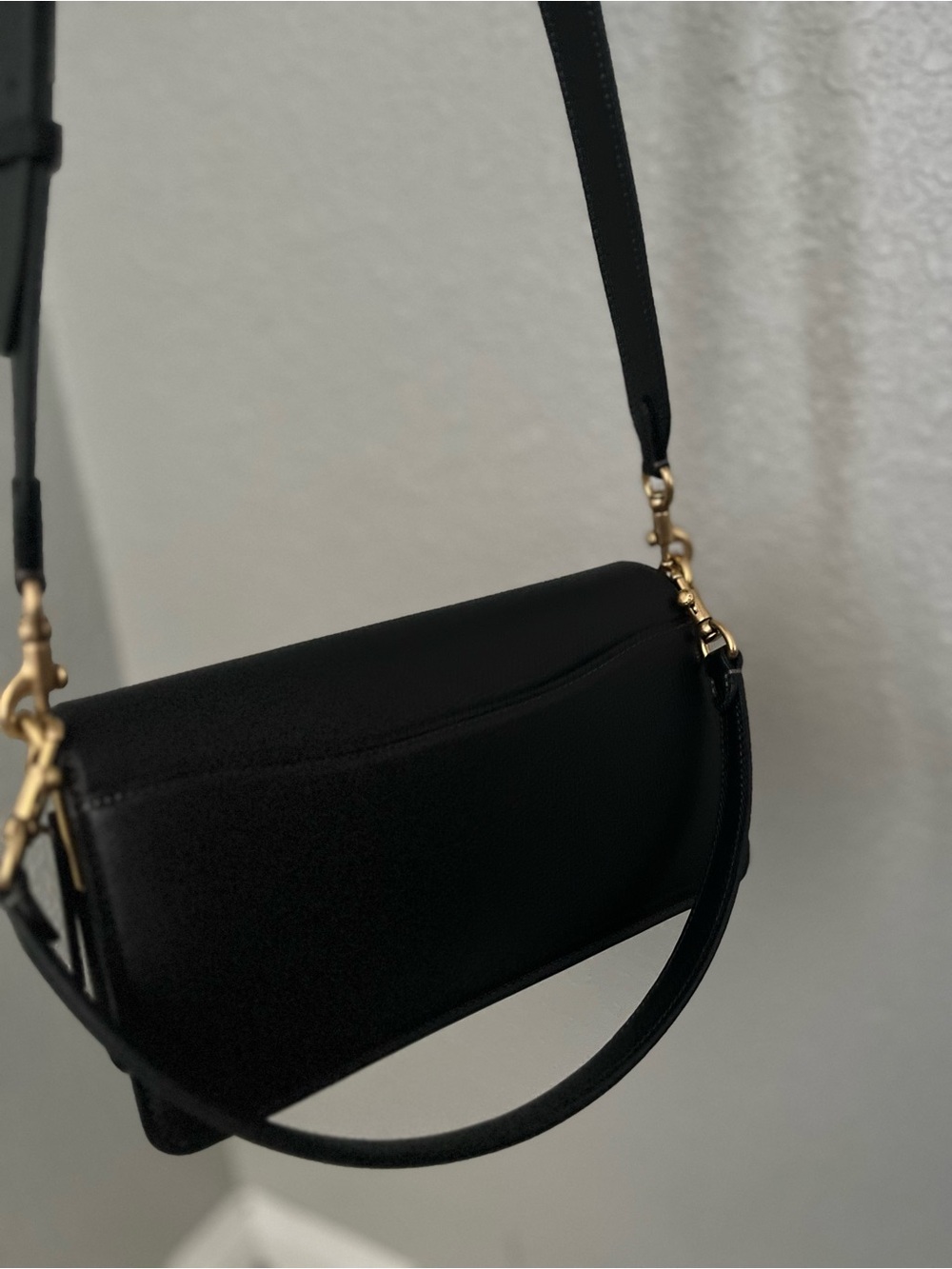 Coach Black Leather Crossbody with Gold-Tone Hardware - Picture 4 of 9